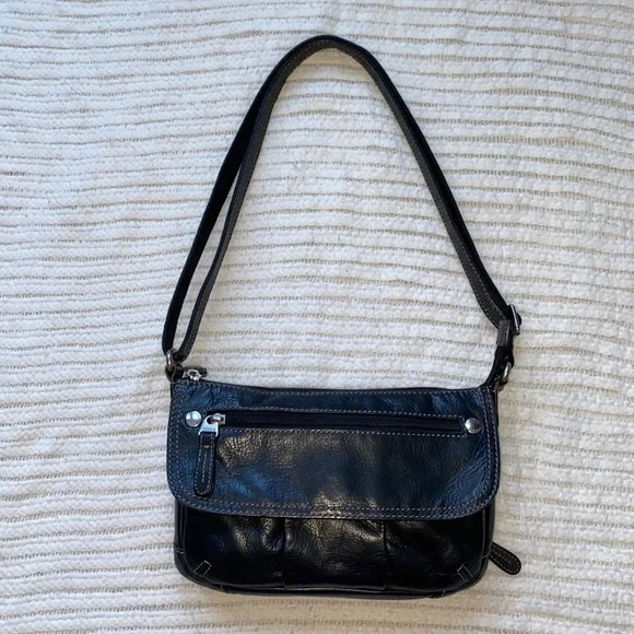 FOSSIL Black Leather Crossbody Wallet
Purse Bag - Picture 1 of 10